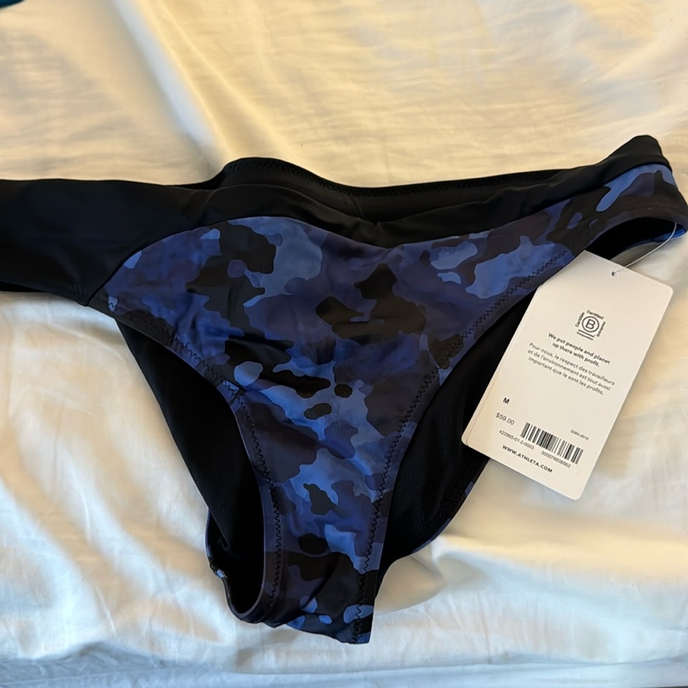Athleta NWT Freestyle Camo Bikini Bottom medium